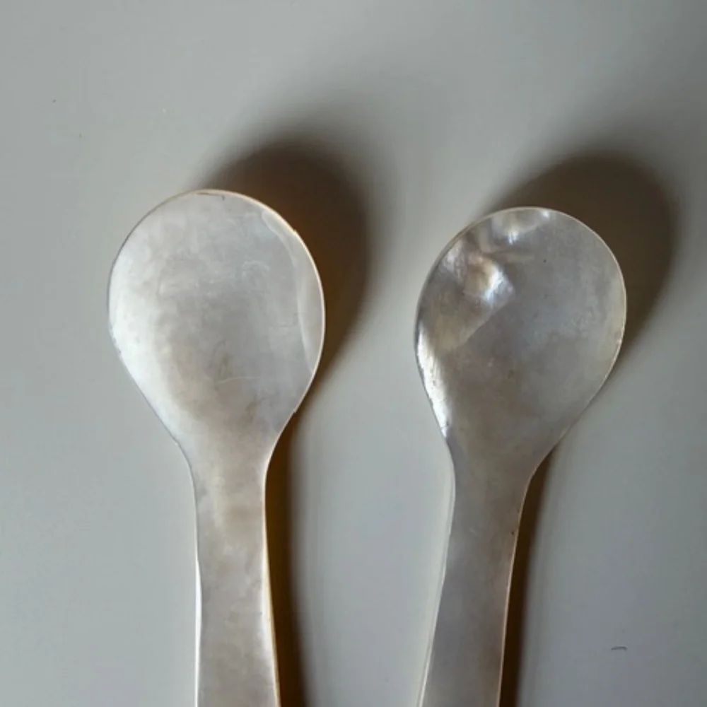 Vintage Small Serving Spoons Mother of Pearl Style Set of 2 Approx 4.5